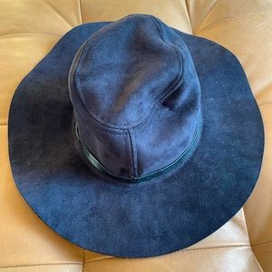 Bcbg Max Azria Felt Black Hat